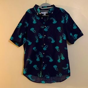 Old Navy short-sleeve button down shirt